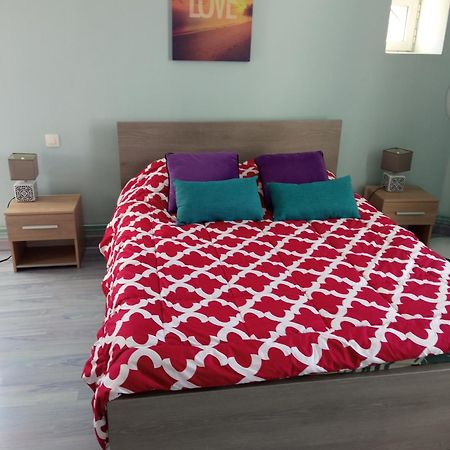 Le Grand-Pressigny L'Octodon Bed & Breakfast エクステリア 写真